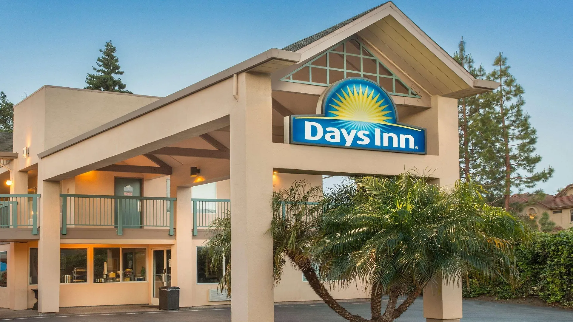 4 Budget Hotels Near San Mateo County History Museum Worth Booking