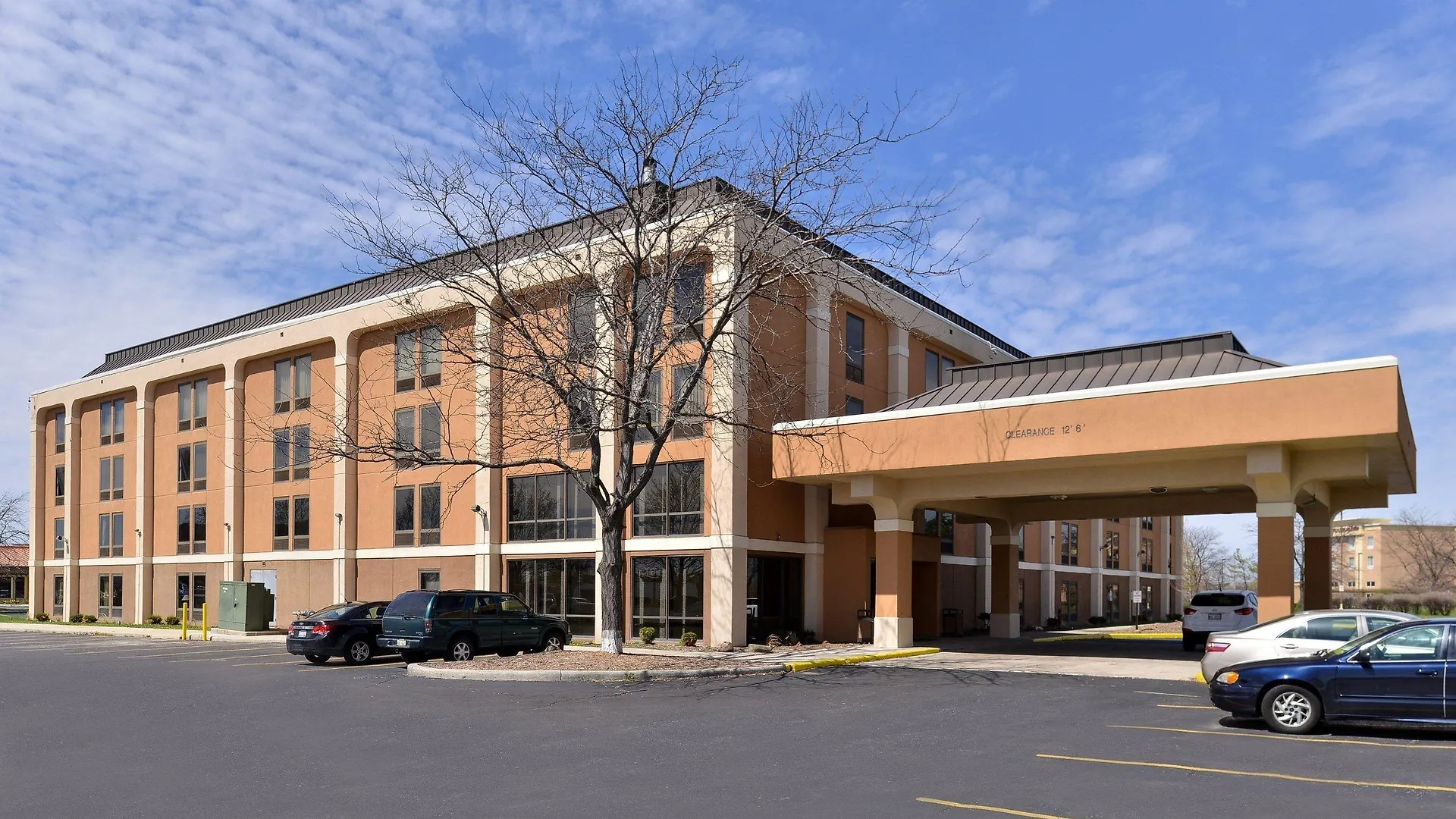 Where to Stay Near Lake Michigan: 14 Best Quality Inn Hotels