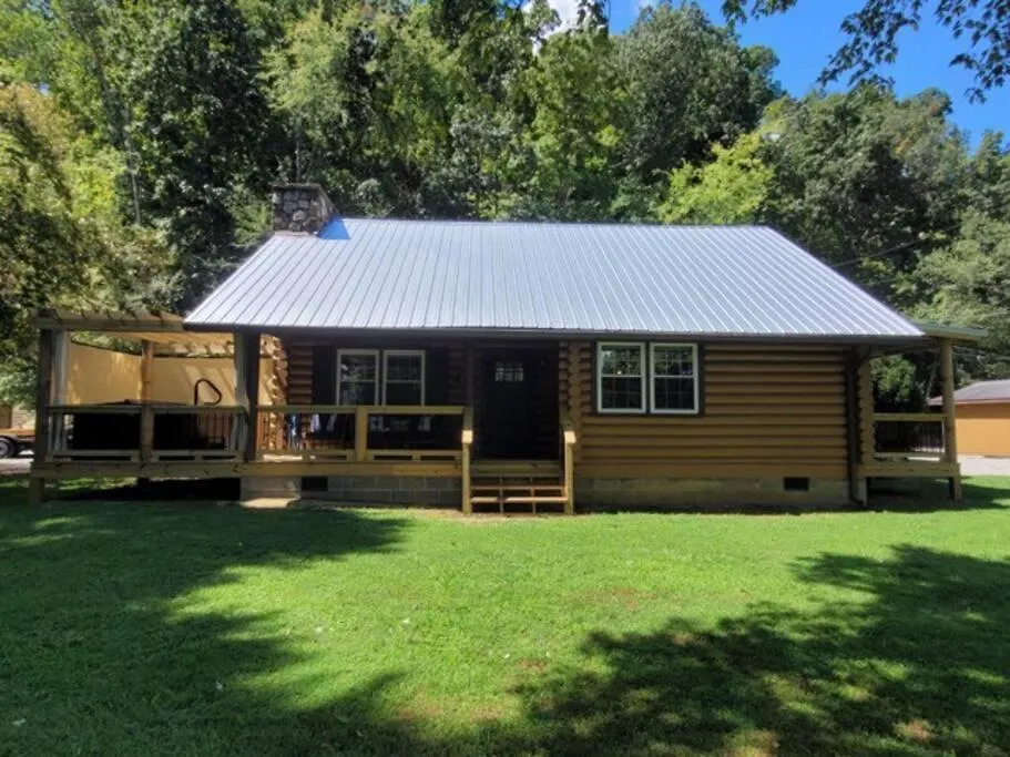 10 Holiday Homes Close to Old Mill, Pigeon Forge